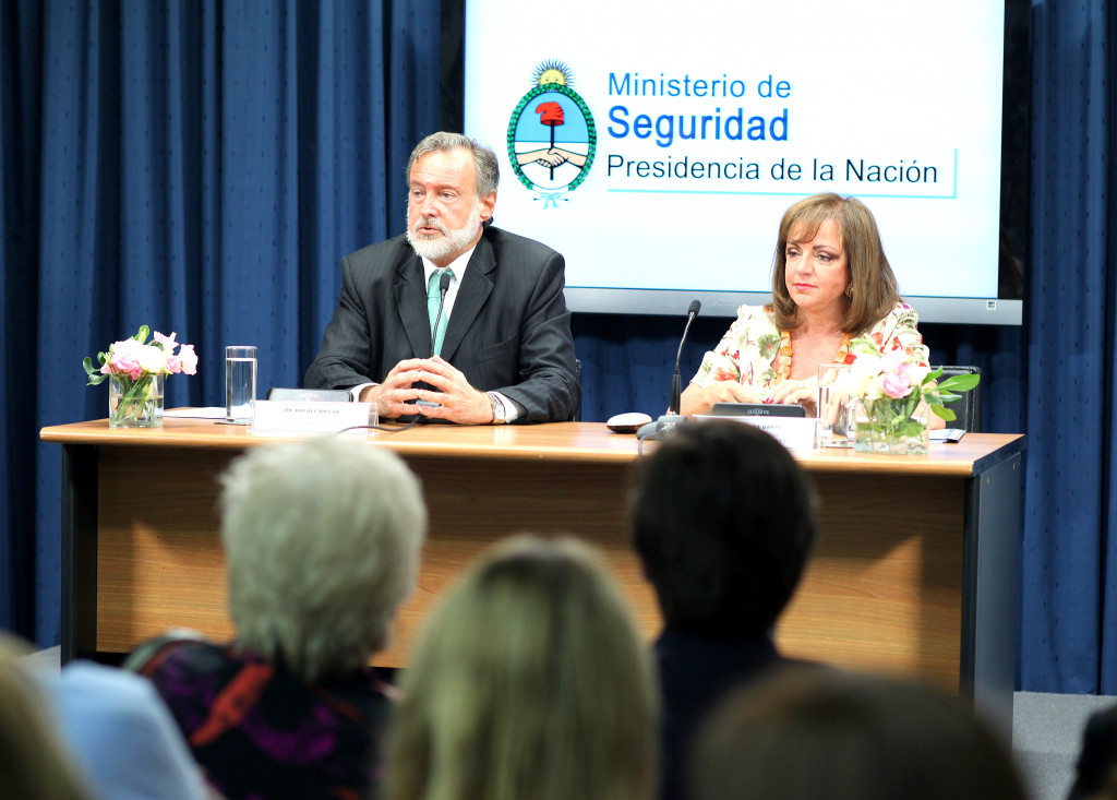 Nilda Garré y Rafael Bielsa.