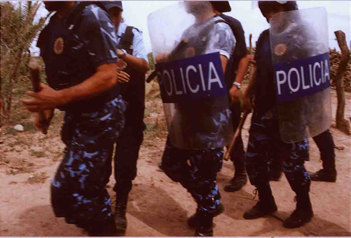 policia5.jpglcqfw0