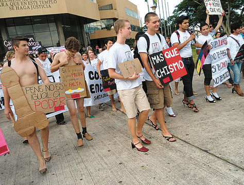 ponete en sus zapatos marcha