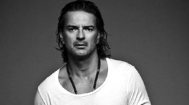 Ricardo Arjona