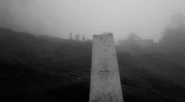 Pie de foto- La gente de la frontera tiene un ritual cada tarde