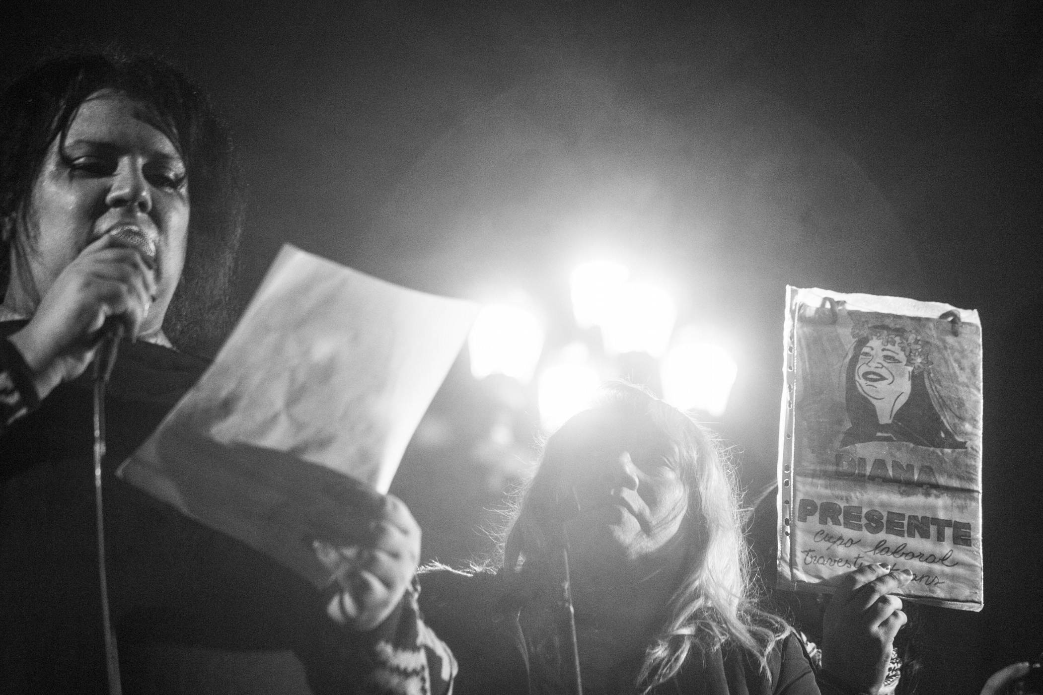 29-06-2019. Capital Federal. Marcha en contra de los travesticidios y en conmemoracin de los 50 aos de stonewall. La marcha convocada por distintas organizaciones lgbtiq+ march desde Plaza de Mayo hasta la plaza del Congreso bajo el lema "basta de travesticidios" e "implementacin del cupo laboral trans".