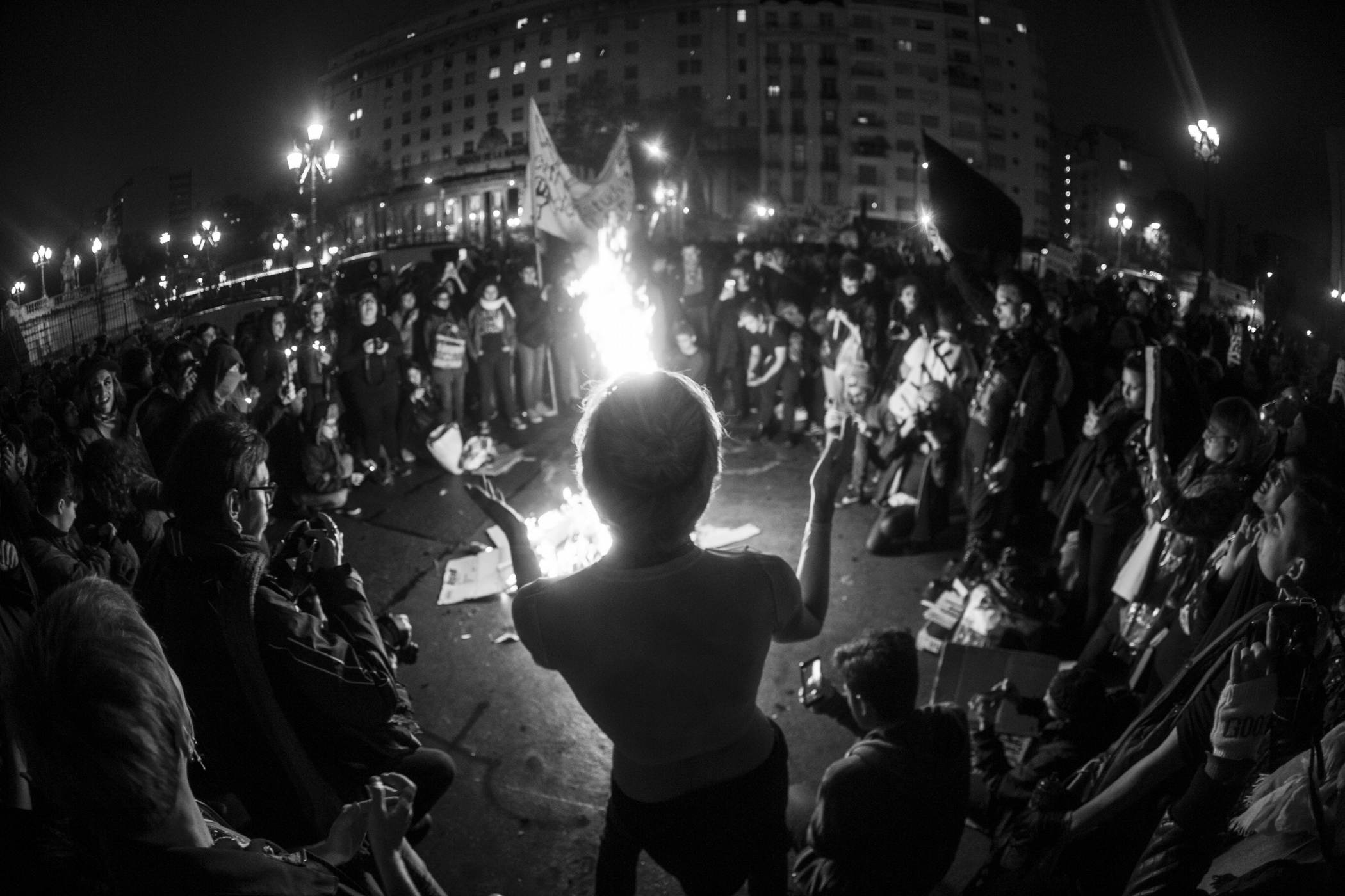 29-06-2019. Capital Federal. Marcha en contra de los travesticidios y en conmemoracin de los 50 aos de stonewall. La marcha convocada por distintas organizaciones lgbtiq+ march desde Plaza de Mayo hasta la plaza del Congreso bajo el lema "basta de travesticidios" e "implementacin del cupo laboral trans".