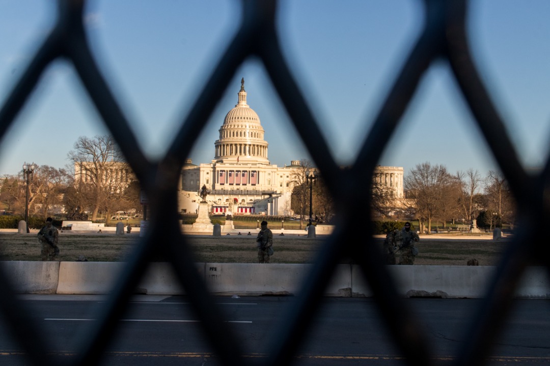 El muro de Trump no está en México: rodea a Washington DC