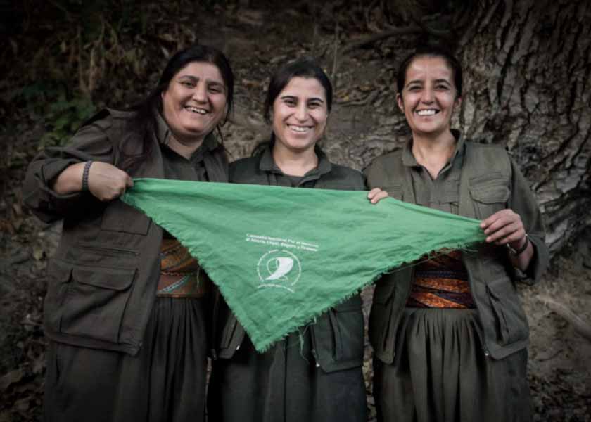 100 razones para apoyar a las mujeres kurdas