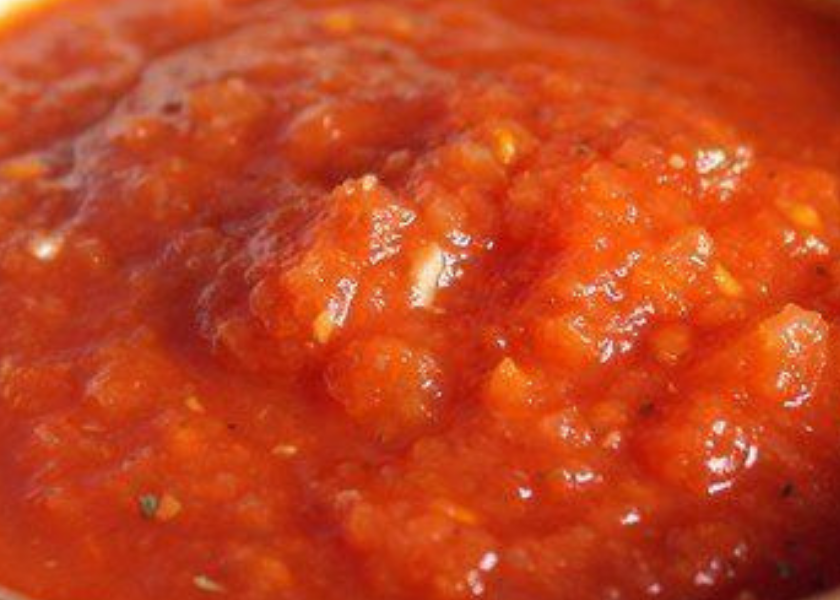 Un buen tuco lleva tomate, cebolla, pimiento y 37 agrotóxicos